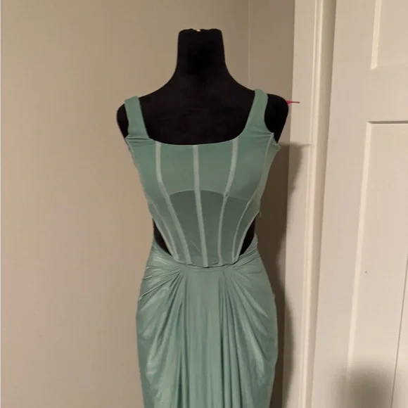 New | Deme Gabriella Valentina Set Dress Small - Picture 8 of 10